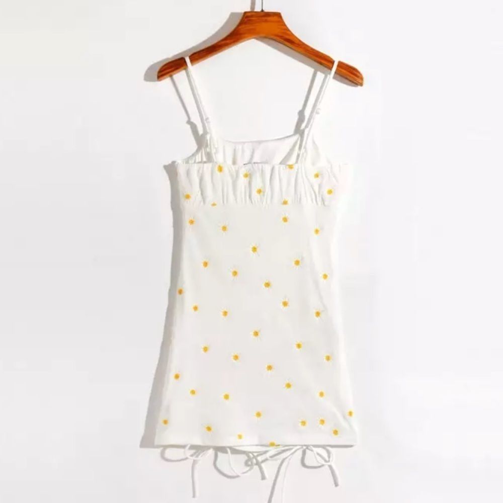 White Daisy Embroidered Ruched Drawstring Minidress - Picture 6 of 11